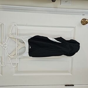 NIKE ladies competition swimsuit, 34/WMS 8,  black and white, racerback
